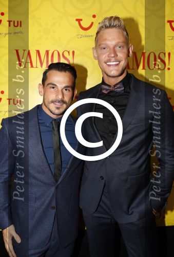 Amsterdam 1 oktober 2017
Premiere Vamos in het nieuwe de la mar theater. Ferry Doedens met partner