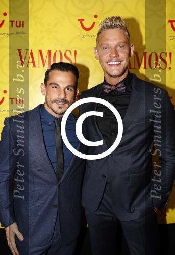 Amsterdam 1 oktober 2017
Premiere Vamos in het nieuwe de la mar theater. Ferry Doedens met partner