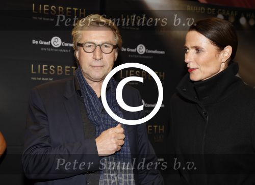 Amsterdam 2 oktober 2017
Premiere Liesbeth List de musical in Carre. Frank Boeijen met  vrouw
