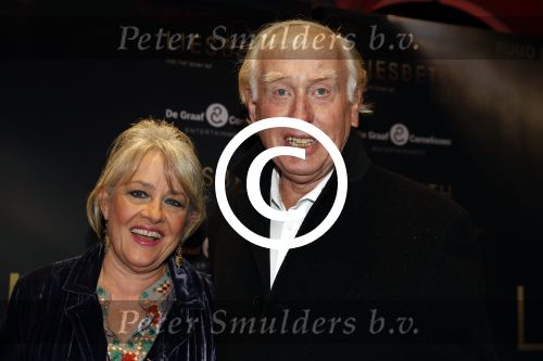 Amsterdam 2 oktober 2017
Premiere Liesbeth List de musical in Carre. Fred Oster met zijn vrouw