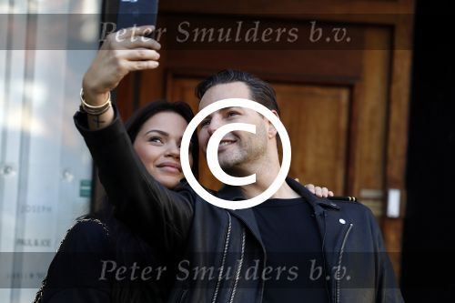 Amsterdam 7 november 2017
Fred v Leer Anna Nooshin Monica Geuze Leontine Borsato Kim Feenstra  Nikkie Tutorials Loinda Hakeboom Inge de Bruijn Quinty Trustfull op de cornelis schuytstraat.