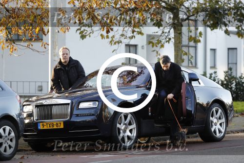 Amsterdam 11 november 2017
Gerard Spong met zijn partner en hondje in hun Rolls Royce van ruim 500K