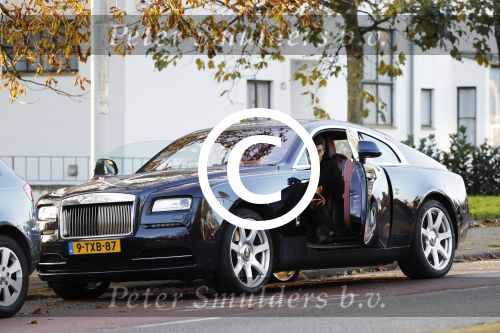 Amsterdam 11 november 2017
Gerard Spong met zijn partner en hondje in hun Rolls Royce van ruim 500K