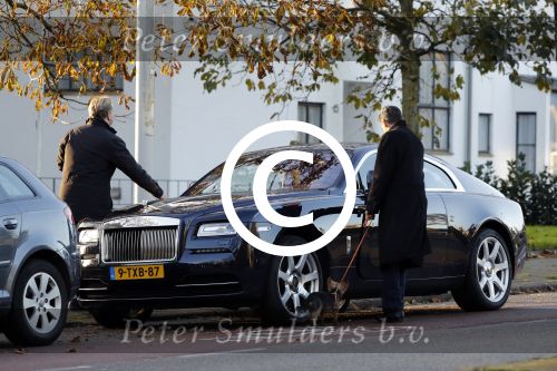 Amsterdam 11 november 2017
Gerard Spong met zijn partner en hondje in hun Rolls Royce van ruim 500K
