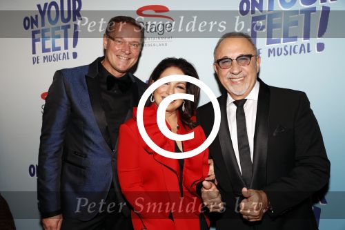 Utrecht 29 oktober 2017
Premiere on your feet in beatrixtheater in Utrecht. Gloria Estefan en haar man Emilio met Albert Verlinde