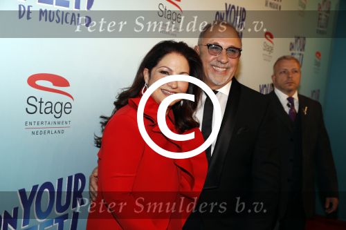 Utrecht 29 oktober 2017
Premiere on your feet in beatrixtheater in Utrecht. Gloria Estefan en haar man Emilio met