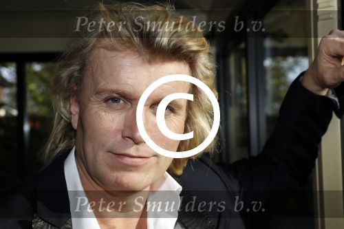 Laren, 13 November 2017
Presentatie CD en boek Ben Cramer.
Hans Klok