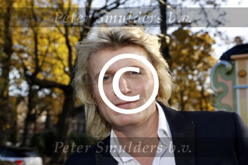 Laren, 13 November 2017
Presentatie CD en boek Ben Cramer.
Hans Klok