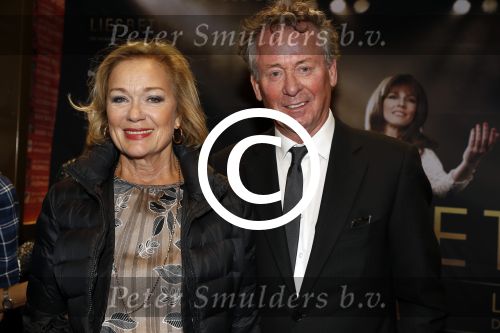 Amsterdam 2 oktober 2017
Premiere Liesbeth List de musical in Carre. 
Els v Hoof en Harry v Hoof