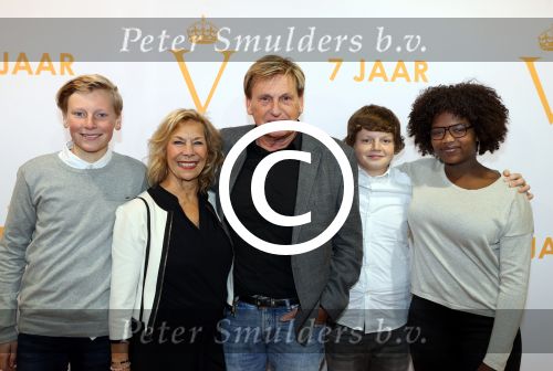 Katwijk, 30 Oktober 2017
Soldaat van Oranje 7 jaar bestaan.
Henny Huisman met drie van hun kleinkinderen
