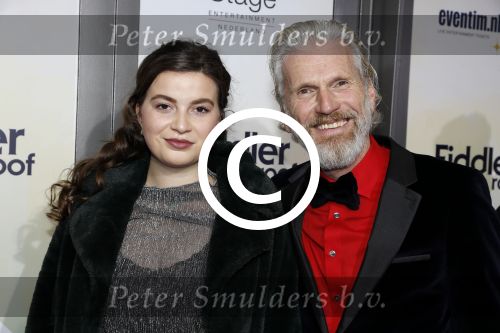 Amsterdam 5 november 2017
Premiere Fiddler on the Roof in het nieuwe de la mar theater. Man en dochter Henriette Tol