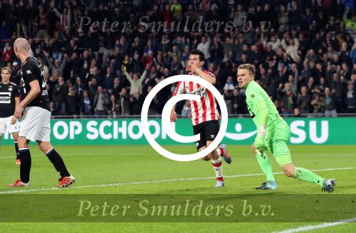 Eindhoven, 30 September 2017
PSV-Willem II, eindstand 4-0  Kompetitie 2017/2018
Hirving Lozano