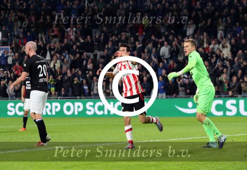 Eindhoven, 30 September 2017
PSV-Willem II, eindstand 4-0  Kompetitie 2017/2018
Hirving Lozano scoort