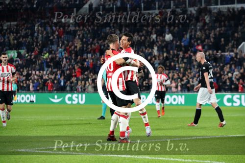 Eindhoven, 30 September 2017
PSV-Willem II, eindstand 4-0  Kompetitie 2017/2018
Hirving Lozano scoort
