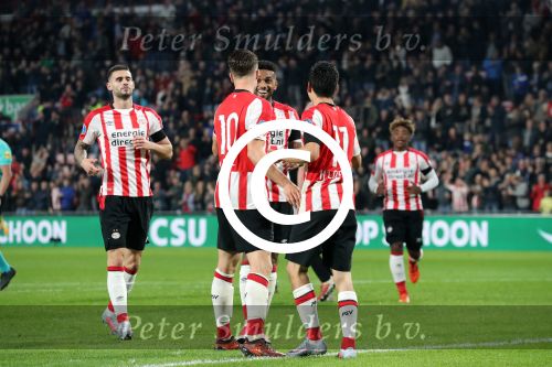 Eindhoven, 30 September 2017
PSV-Willem II, eindstand 4-0  Kompetitie 2017/2018
Hirving Lozano scoort