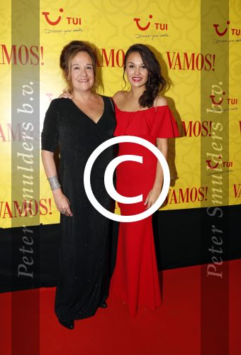 Amsterdam 1 oktober 2017
Premiere Vamos in het nieuwe de la mar theater. Xandra en Holly Brood