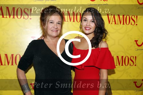 Amsterdam 1 oktober 2017
Premiere Vamos in het nieuwe de la mar theater. Xandra en Holly Brood