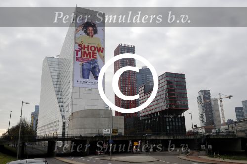 Rotterdam 3 november 2017 
Reclame Hudsons Bay op een pand in Rotterdam