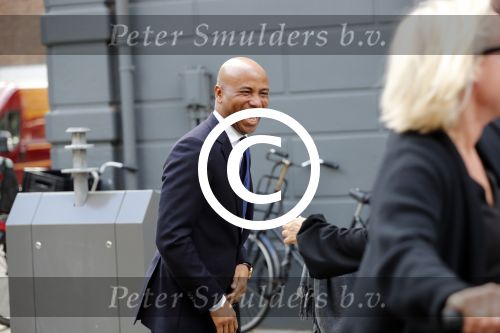 Amsterdam 14 oktober 2017
Afscheidsdienst van burgemeetser Eberhard v d Laan in het concertgebouw. Humberto Tan met zijn vrouw Ineke en Eva Jinek