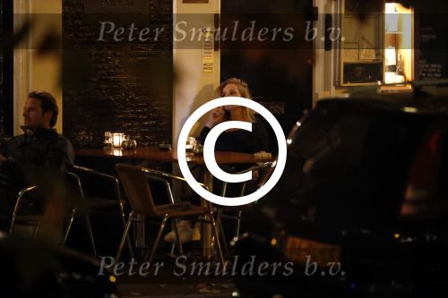 Amsterdam 18 oktober 2017
Frank masmeijer en zijn vriendin Jaimy v Lent op straat in amsterdam na een etentje in restaurant Castell