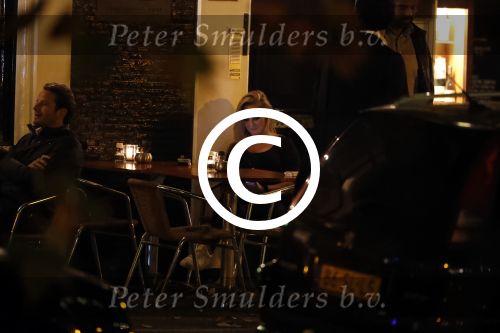 Amsterdam 18 oktober 2017
Frank masmeijer en zijn vriendin Jaimy v Lent op straat in amsterdam na een etentje in restaurant Castell