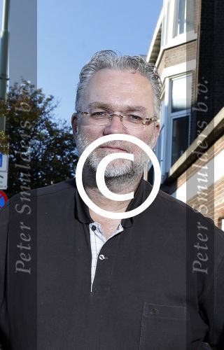 Den Haag 1 oktober 2015
Jake Hampel met zijn vrouw Lydia en hun 2 zoons bij een tatoo shop in Den Haag.