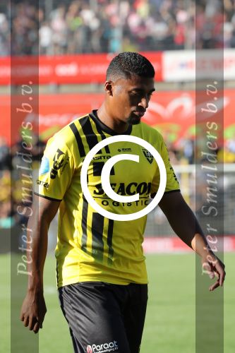 Venlo. 15 Oktober 2017 Kompetitiewedstrijd Seizoen 2017/2018
VVV-PSV, eindstand 2-5
Rode kaart en afgang Jerold Promes