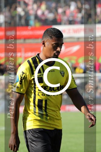 Venlo. 15 Oktober 2017 Kompetitiewedstrijd Seizoen 2017/2018
VVV-PSV, eindstand 2-5
Rode kaart en afgang Jerold Promes