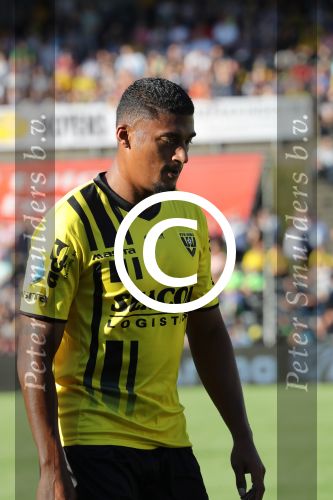 Venlo. 15 Oktober 2017 Kompetitiewedstrijd Seizoen 2017/2018
VVV-PSV, eindstand 2-5
Rode kaart en afgang Jerold Promes