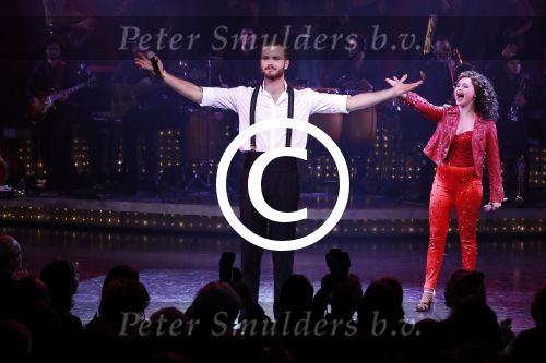 Utrecht 29 oktober 2017
Premiere on your feet in beatrixtheater in Utrecht. Hoofdrolspelers Jim Bakkum Vajen van den Bosch Nurlaila en Ellen Evers
