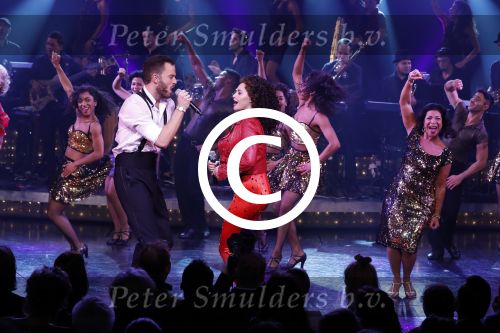 Utrecht 29 oktober 2017
Premiere on your feet in beatrixtheater in Utrecht. Hoofdrolspelers Jim Bakkum Vajen van den Bosch Nurlaila en Ellen Evers