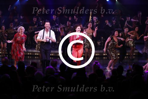 Utrecht 29 oktober 2017
Premiere on your feet in beatrixtheater in Utrecht. Hoofdrolspelers Jim Bakkum Vajen van den Bosch Nurlaila en Ellen Evers