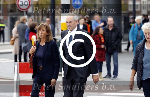 Amsterdam 14 oktober 2017
Afscheidsdienst van burgemeetser Eberhard v d Laan in het concertgebouw.Job Cohen met zijn vrouw Anjes v d Linden