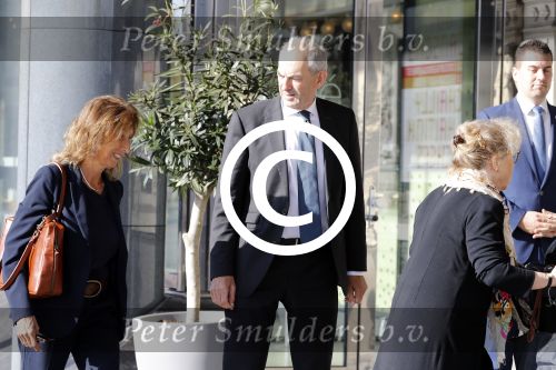 Amsterdam 14 oktober 2017
Afscheidsdienst van burgemeetser Eberhard v d Laan in het concertgebouw.Job Cohen met zijn vrouw Anjes v d Linden