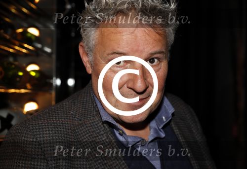 Scheveningen 7 november 2017
Noekpresentatie DEAL van Rob Jansen geschreven door Michiel v Egmond. Joep Schreuder