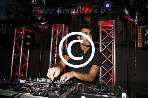 Amsterdam 4 november 2017
Tim Douwsma viert zijn 30e verjaardag in club de bajes. Joey Ferre