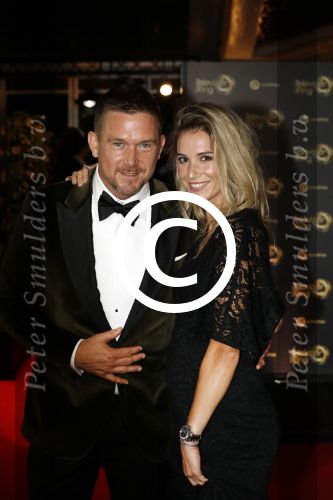 Amsterdam 12 oktober 2017 
Uitreiking televizierring in het afas live theater. Johnny de Mol met zijn zwangere vriendin Anouk v Schie