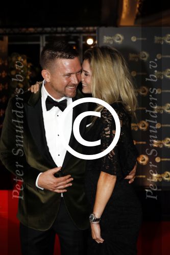 Amsterdam 12 oktober 2017 
Uitreiking televizierring in het afas live theater. Johnny de Mol met zijn zwangere vriendin Anouk v Schie