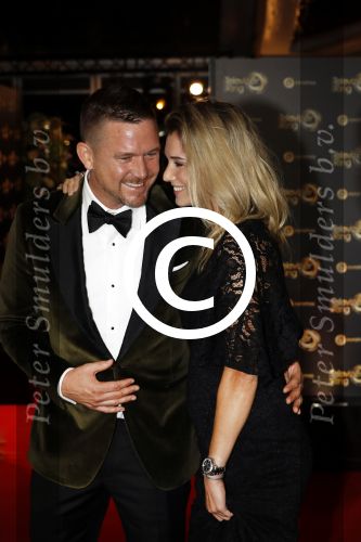 Amsterdam 12 oktober 2017 
Uitreiking televizierring in het afas live theater. Johnny de Mol met zijn zwangere vriendin Anouk v Schie