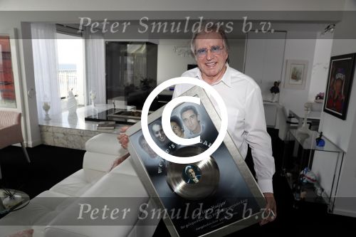 Scheveningen 16 oktober 2017
Catherine Keyl interviewt Lee Towers en zijn vrouw Laura in hun appartement