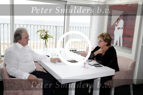Scheveningen 16 oktober 2017
Catherine Keyl interviewt Lee Towers en zijn vrouw Laura in hun appartement