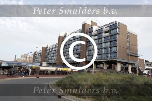 Scheveningen 16 oktober 2017
Catherine Keyl interviewt Lee Towers en zijn vrouw Laura in hun appartement