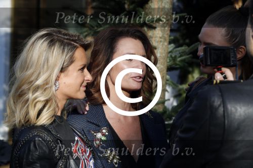 Amsterdam 7 november 2017
Fred v Leer Anna Nooshin Monica Geuze Leontine Borsato Kim Feenstra  Nikkie Tutorials Loinda Hakeboom Inge de Bruijn Quinty Trustfull op de cornelis schuytstraat.