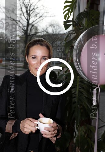 Amsterdam 24 oktober 2017
Boekpresentatie Vivian Reijs . Lieke v Lexmond met Leontine Borsato