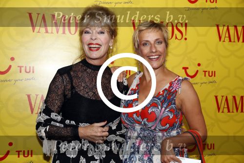 Amsterdam 1 oktober 2017
Premiere Vamos in het nieuwe de la mar theater. Lieneke le Roux en Mylene dAnjou.