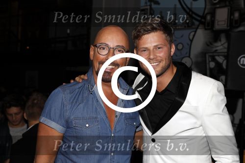 Amsterdam 4 november 2017
Tim Douwsma viert zijn 30e verjaardag in club de bajes. Tim met Maik de Boer
