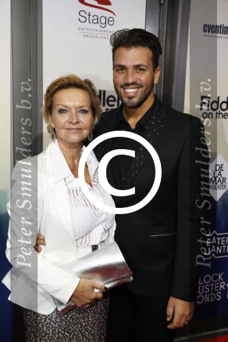 Amsterdam 5 november 2017
Premiere Fiddler on the Roof in het nieuwe de la mar theater. mariska v Kolck