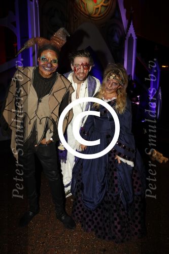 Amsterdam 31 oktober 2017
Halloween party van Q music. Mattie ValkIgmar Felicia en Fien Vermeulen
