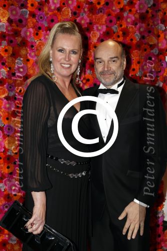 Amsterdam 6 november 2017 
Premiere my fair lady in carre. Monique Collignon met man