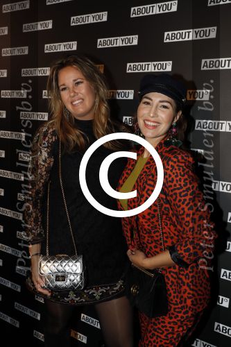 Amsterdam 9 oktober 2017  
Presentatie about You in Amsterdam. Nadeche de Zwart met een vriendin